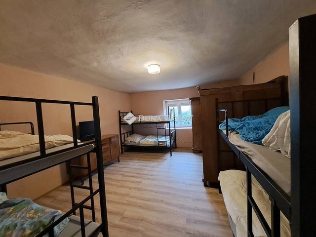 Kiadó családi ház, albérlet, Adonyban 744 E Ft / hó, 2 szobás