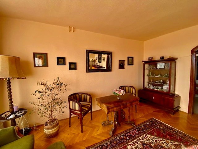 Eladó iroda, Pécsett 109 M Ft, 4 szobás / költözzbe.hu