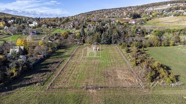 Eladó mezogazdasagi ingatlan, Balatonalmádiban 34.99 M Ft