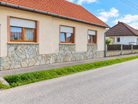 Eladó családi ház, Sárváron 61.9 M Ft, 3 szobás