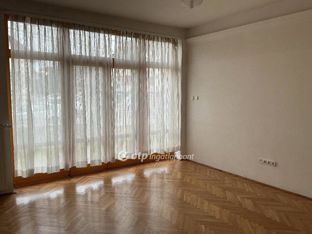 Eladó családi ház, Budapesten, XVIII. kerületben 160 M Ft
