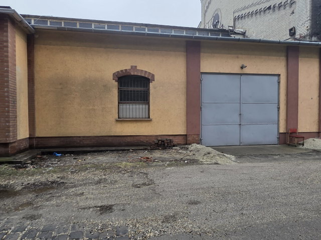 Kiadó ipari ingatlan, Budapesten, XXI. kerületben 440 E Ft / hó