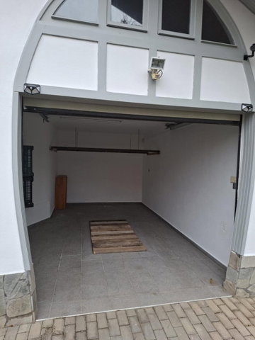 Eladó családi ház, Szolnokon 114.9 M Ft, 4 szobás