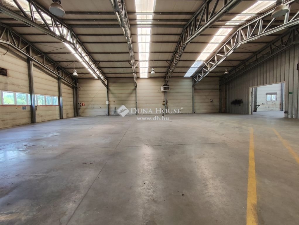 1473m² · 2.900.000 ft