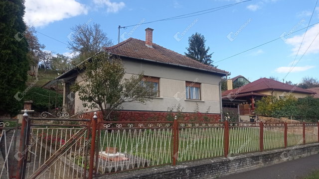 Eladó családi ház, Zalaszentgyörgyön 36 M Ft, 2 szobás