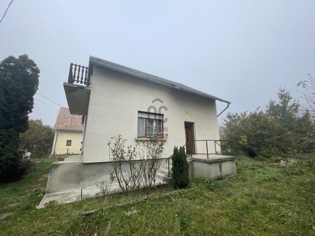 Eladó családi ház, Balatonkenesén 88 M Ft, 4 szobás