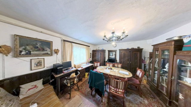 Eladó családi ház, Balatonalmádiban, Kompolthy utcában 66.5 M Ft