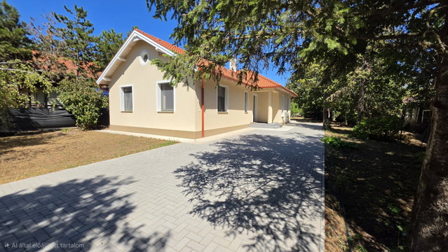 Kiadó családi ház, albérlet, Érden 450 E Ft / hó, 3 szobás
