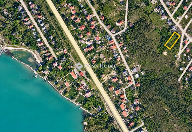 Eladó telek, Balatonfűzfőn 30 M Ft / költözzbe.hu