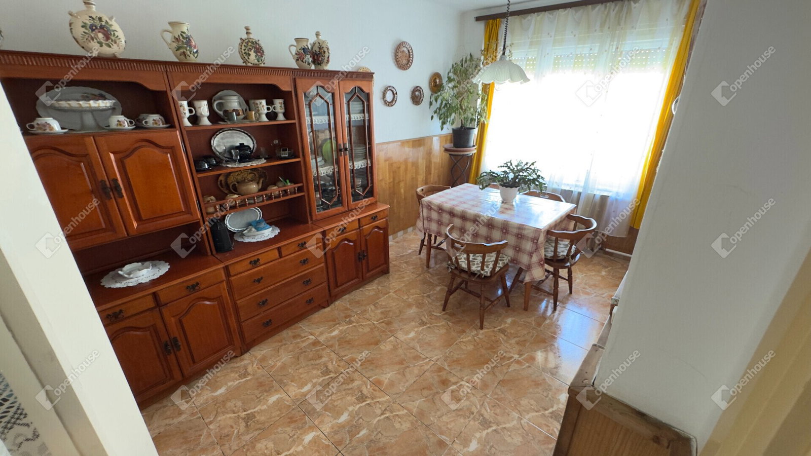3 bed · 163m² · 55.000.000 ft