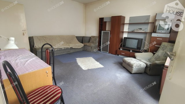 Eladó téglalakás, Kecskeméten 27.9 M Ft, 1 szobás