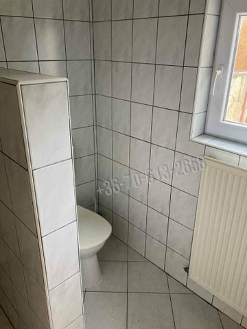 Eladó családi ház, Esztergomban 119.9 M Ft, 4+3 szobás
