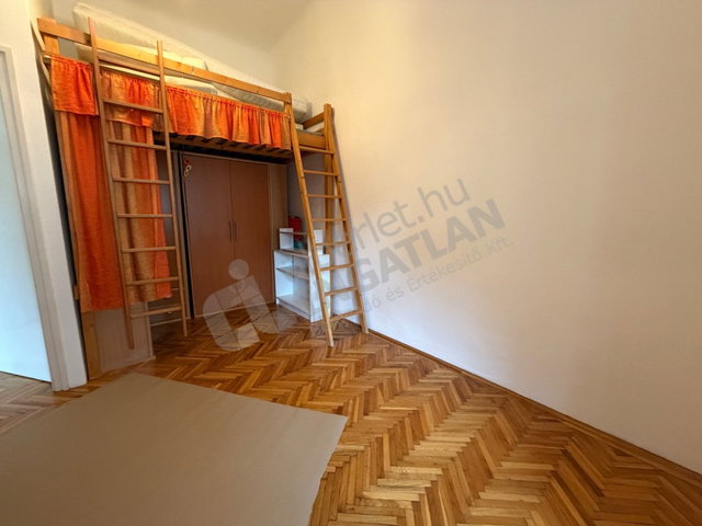Kiadó téglalakás, albérlet, VI. kerületben, Király utcában