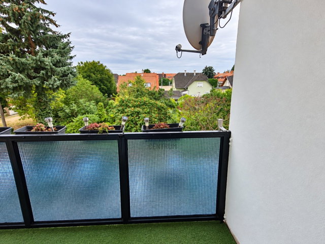 Eladó panellakás, Győrött 57.5 M Ft, 2 szobás