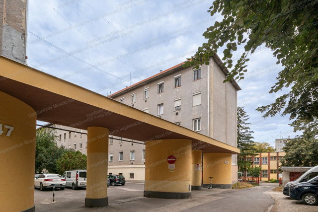 Eladó téglalakás, Miskolcon 28.9 M Ft, 2 szobás