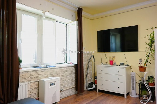 Eladó téglalakás, Budapesten, XX. kerületben 52 M Ft, 2 szobás