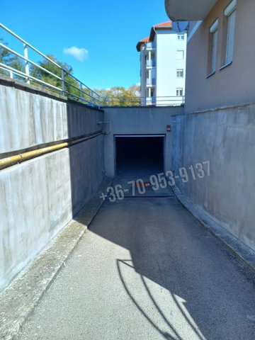 Eladó téglalakás, Tapolcán 45 M Ft, 2 szobás