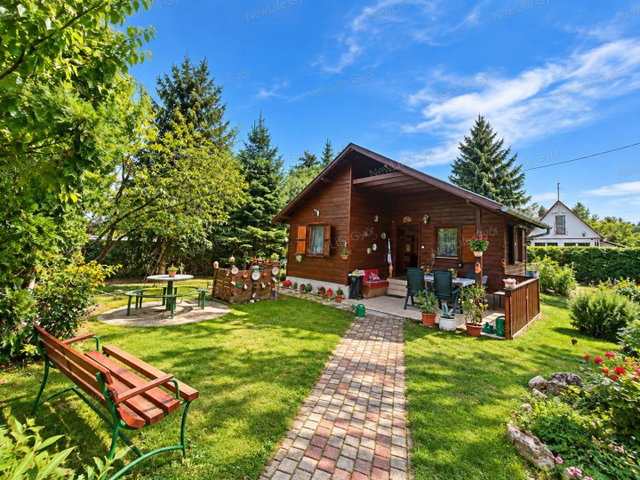 Eladó nyaraló, Győrött 29.5 M Ft, 2 szobás