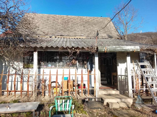 Eladó mezogazdasagi ingatlan, Tatabányán 17.5 M Ft