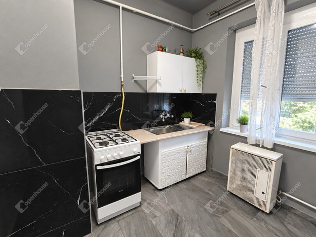 Kiadó téglalakás, albérlet, Szegeden 180 E Ft / hó, 2 szobás