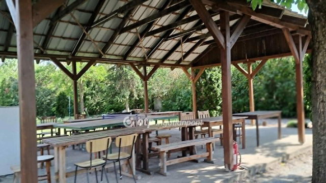 Eladó hotel, Sarudon 37.7 M Ft / költözzbe.hu