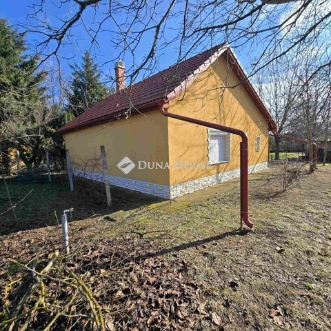 Eladó családi ház, Kecskeméten 49.9 M Ft, 2 szobás
