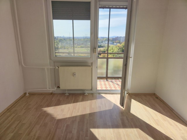 Kiadó panellakás, albérlet, XV. kerületben, Neptun utcában