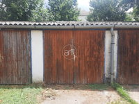 Kiadó garázs, Szegeden, Füredi utcában 35 E Ft / hó