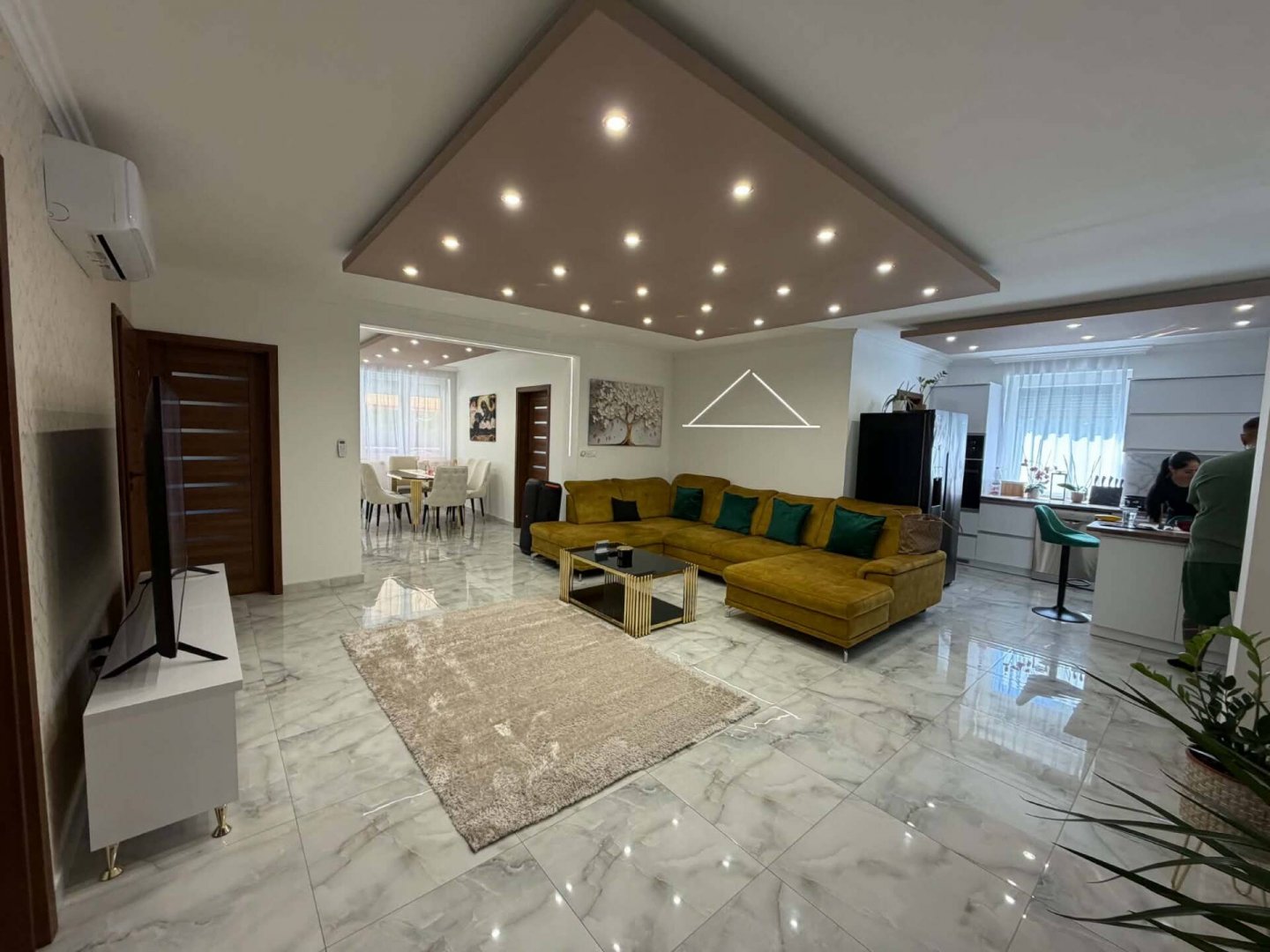 Családi ház · 5 hálószoba · 175 m² · 112.000.000 Ft