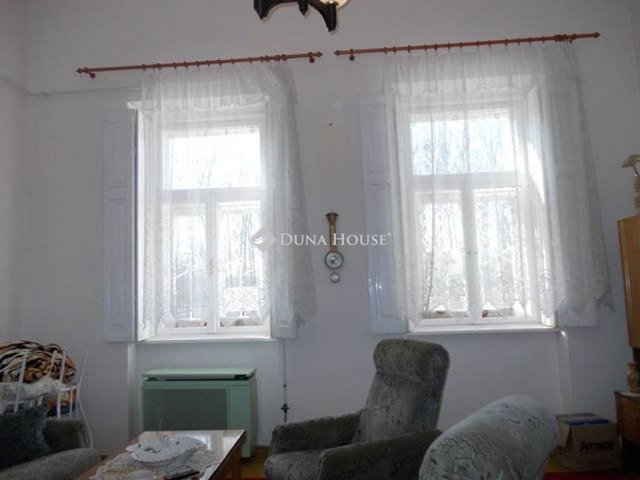 Eladó mezogazdasagi ingatlan, Izsákon 120 M Ft, 3 szobás