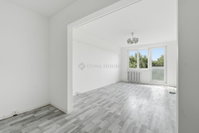 Eladó panellakás, Tatabányán, Sánc utcában 35.9 M Ft, 2 szobás