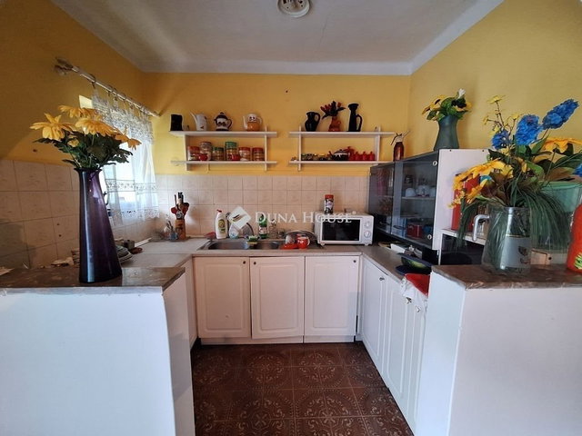 Eladó családi ház, Harkányban 45 M Ft, 4 szobás