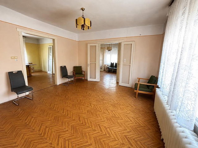 Eladó családi ház, Budapesten, XV. kerületben 104.9 M Ft