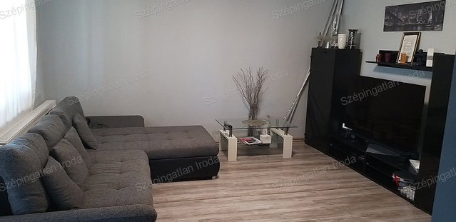 Eladó családi ház, Nagycenken 135 M Ft, 5 szobás