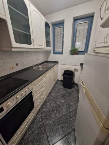 Kiadó téglalakás, albérlet, Pécsett 260 E Ft / hó, 2 szobás