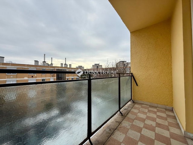 Eladó téglalakás, Budapesten, XX. kerületben 51.9 M Ft, 2 szobás