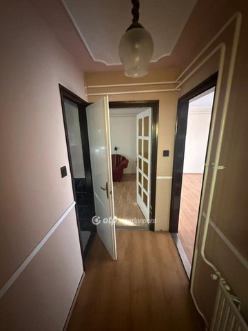Eladó családi ház, Zalaegerszegen 59.9 M Ft, 2+1 szobás