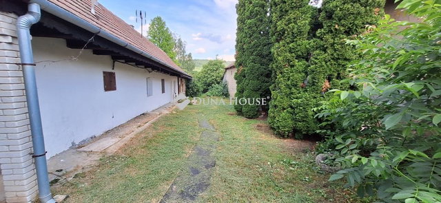 Eladó családi ház, Romhányon 16.5 M Ft, 2+1 szobás