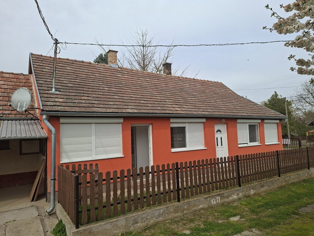 Eladó családi ház, Kapospulán 22 M Ft, 3 szobás