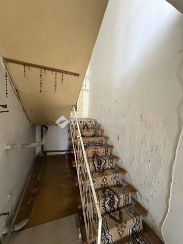 Eladó családi ház, Felsőpakonyban 84.9 M Ft, 5 szobás