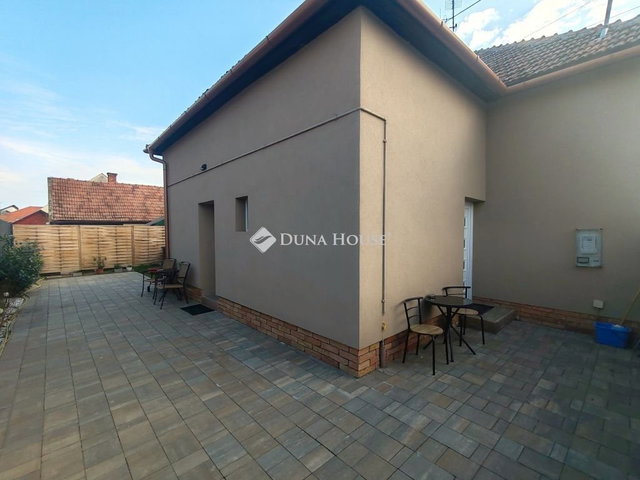 Eladó hotel, Gyulán 59.9 M Ft, 2 szobás / költözzbe.hu