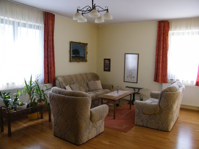 Kiadó családi ház, albérlet, Rácalmáson 325 E Ft / hó