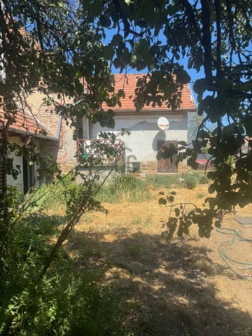 Eladó családi ház, Piliscsabán 69 M Ft, 2 szobás