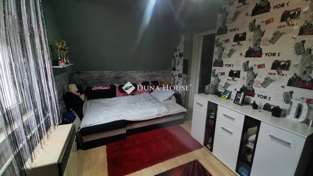 Eladó családi ház, Debrecenben 39 M Ft, 3 szobás
