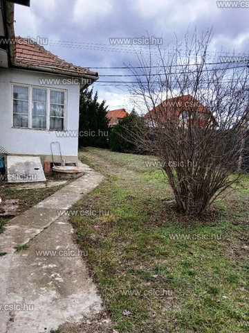 Eladó családi ház, Dunakeszin 88.9 M Ft, 3+1 szobás