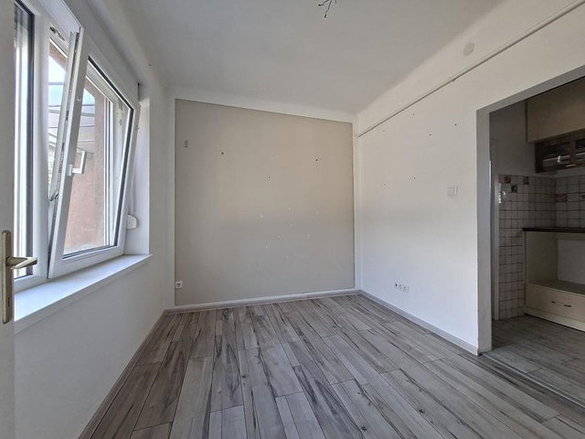 Eladó családi ház, Budapesten, X. kerületben 93 M Ft, 2+2 szobás