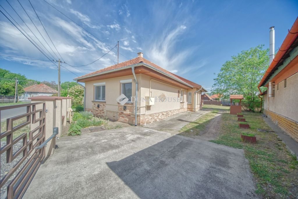 4 bed · 80m² · 76.900.000 ft