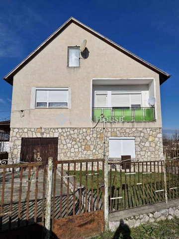 Eladó családi ház, Kisbéren, Széchenyi utcában 55 M Ft