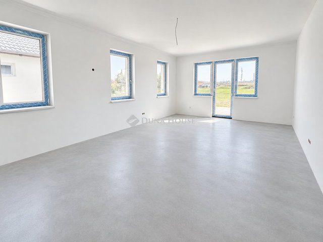 Eladó családi ház, Dunavarsányban 125 M Ft, 5 szobás