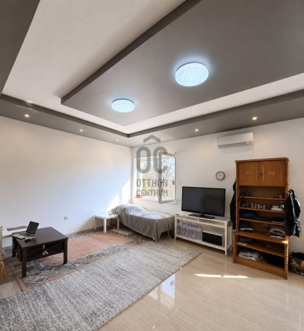 Eladó családi ház, Vecsésen 149.9 M Ft, 9 szobás
